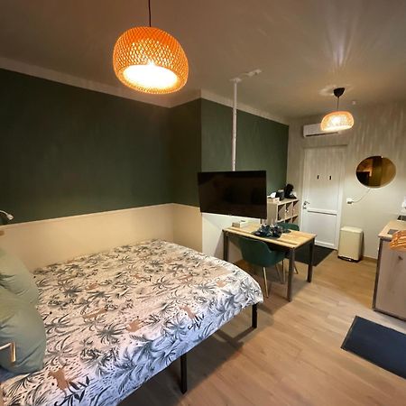 Parenthese Roanne Pierre Depierre Apartment ภายนอก รูปภาพ